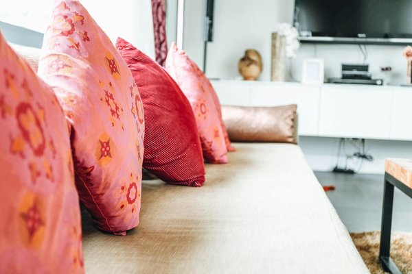 How Are Technological Advancements Changing UK Industries?